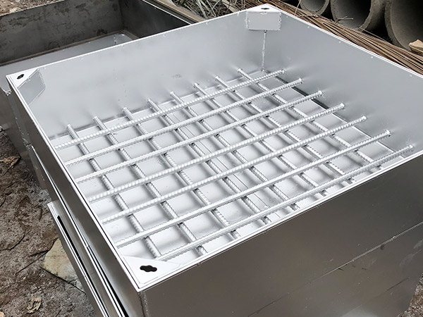 成都不锈钢井盖