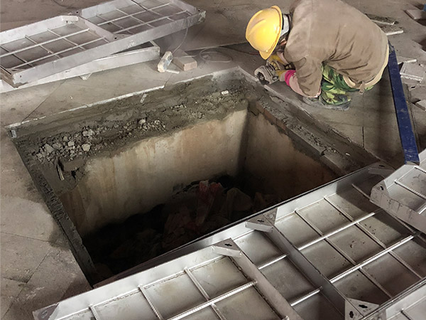 不锈钢井盖安装